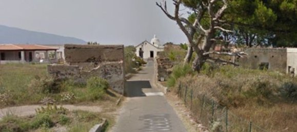 7 rooms Apartment in Lipari, Italy No. 43689 2