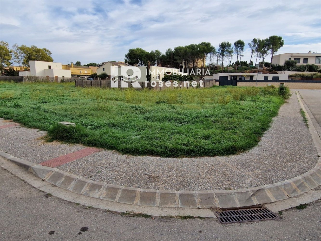 Terrain à Garriguella, Spain 561m² No. 73551