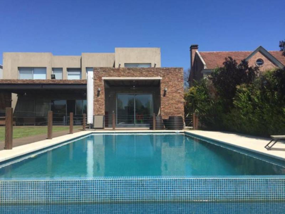 Casa T4 em Tigre, Argentina N.º 6650