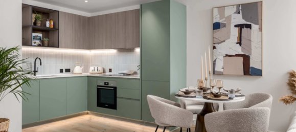 Studio in Southall, United Kingdom No. 3359 11