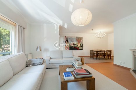 3 bedrooms Apartment in Cascais, Portugal No. 72257