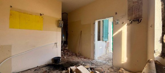 1 bedroom Apartment in Florence, Italy No. 330091 28