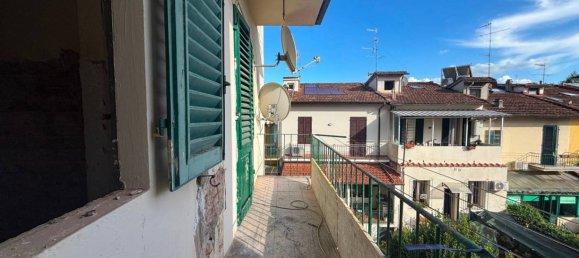 1 bedroom Apartment in Florence, Italy No. 330091 30