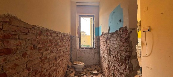 1 bedroom Apartment in Florence, Italy No. 330091 24