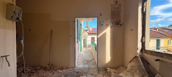 1 bedroom Apartment in Florence, Italy No. 330091 27