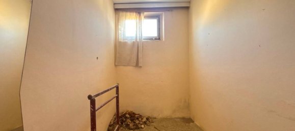 1 bedroom Apartment in Florence, Italy No. 330091 16