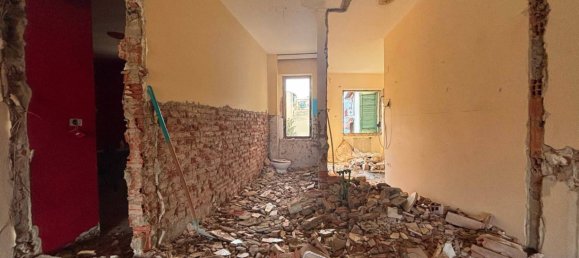 1 bedroom Apartment in Florence, Italy No. 330091 5