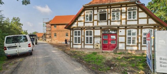 2 bedrooms Apartment in Nienburg, Germany No. 267041 2