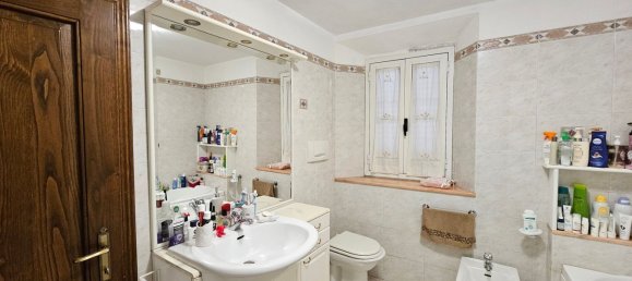 Casa de 7 habitaciónes en Serravalle Pistoiese, Italy No. 110321 37