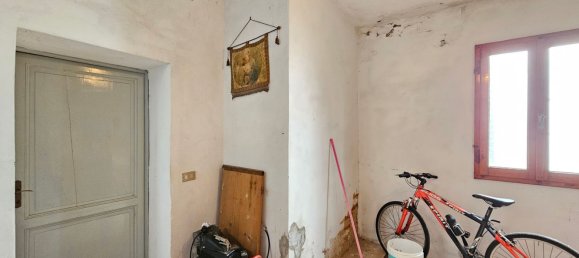 Casa de 7 habitaciónes en Serravalle Pistoiese, Italy No. 110321 47