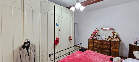 Casa de 7 habitaciónes en Serravalle Pistoiese, Italy No. 110321 33