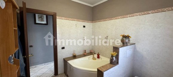 4 bedrooms Villa in Ardea, Italy No. 157475 5