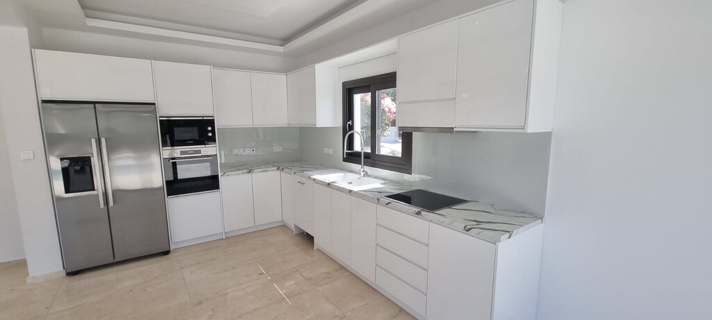 210m² Villa in Euboea, Greece No. 3277