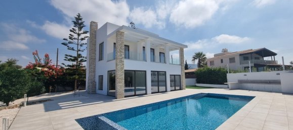 210m² Villa in Euboea, Greece No. 3277 4