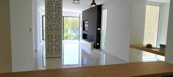 3 Schlafzimmer Wohnung in Germasogeia, Cyprus, Nr. 7844 11