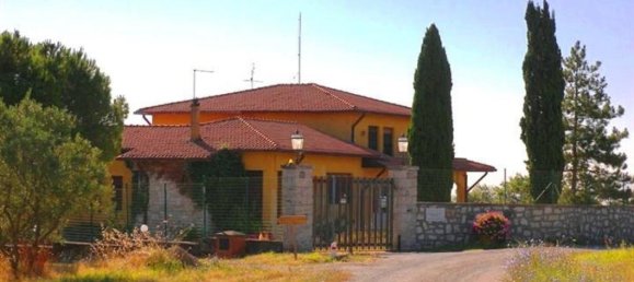 Studio in Montepulciano, Italy No. 1455 3