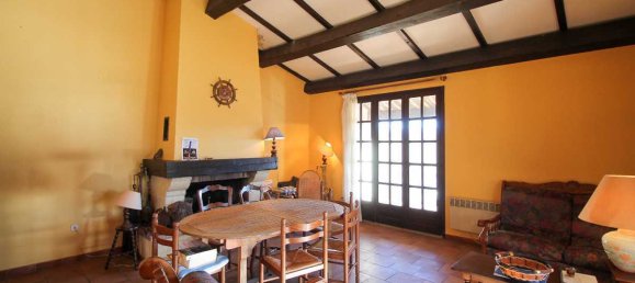 4 bedrooms Villa in Revest-du-Bion, France No. 202406 2