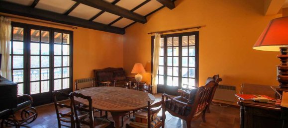 4 bedrooms Villa in Revest-du-Bion, France No. 202406 6