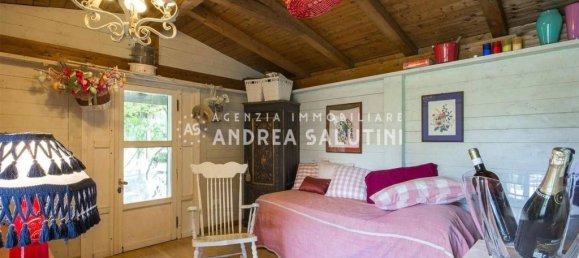 4 bedrooms House in Buti, Italy No. 15593 13