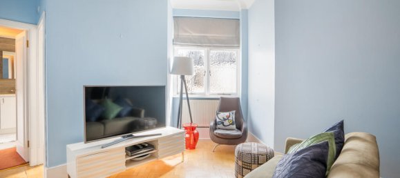 3 bedrooms Apartment in London, United Kingdom No. 13274 4