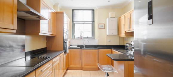 3 bedrooms Apartment in London, United Kingdom No. 13274 3