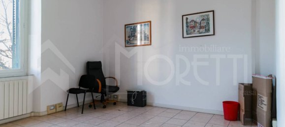 7 bedrooms Apartment in Livorno, Italy No. 213690 22