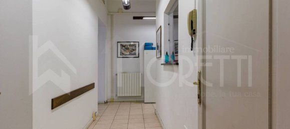 7 bedrooms Apartment in Livorno, Italy No. 213690 15