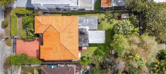 4 Schlafzimmer Villa in Miami, USA, Nr. 615196 9