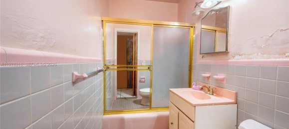 4 Schlafzimmer Villa in Miami, USA, Nr. 615196 14