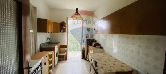 3 bedrooms House in Rapallo, Italy No. 38442 38