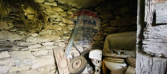 3 bedrooms House in Rapallo, Italy No. 38442 9