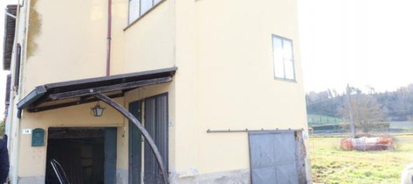 8 rooms House in Montevarchi, Italy No. 237635 18