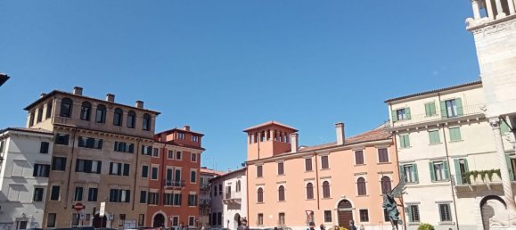 4 rooms Apartment in Verona, Italy No. 59255 15