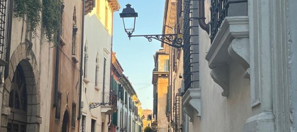 4 rooms Apartment in Verona, Italy No. 59255 5