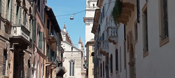 4 rooms Apartment in Verona, Italy No. 59255 11