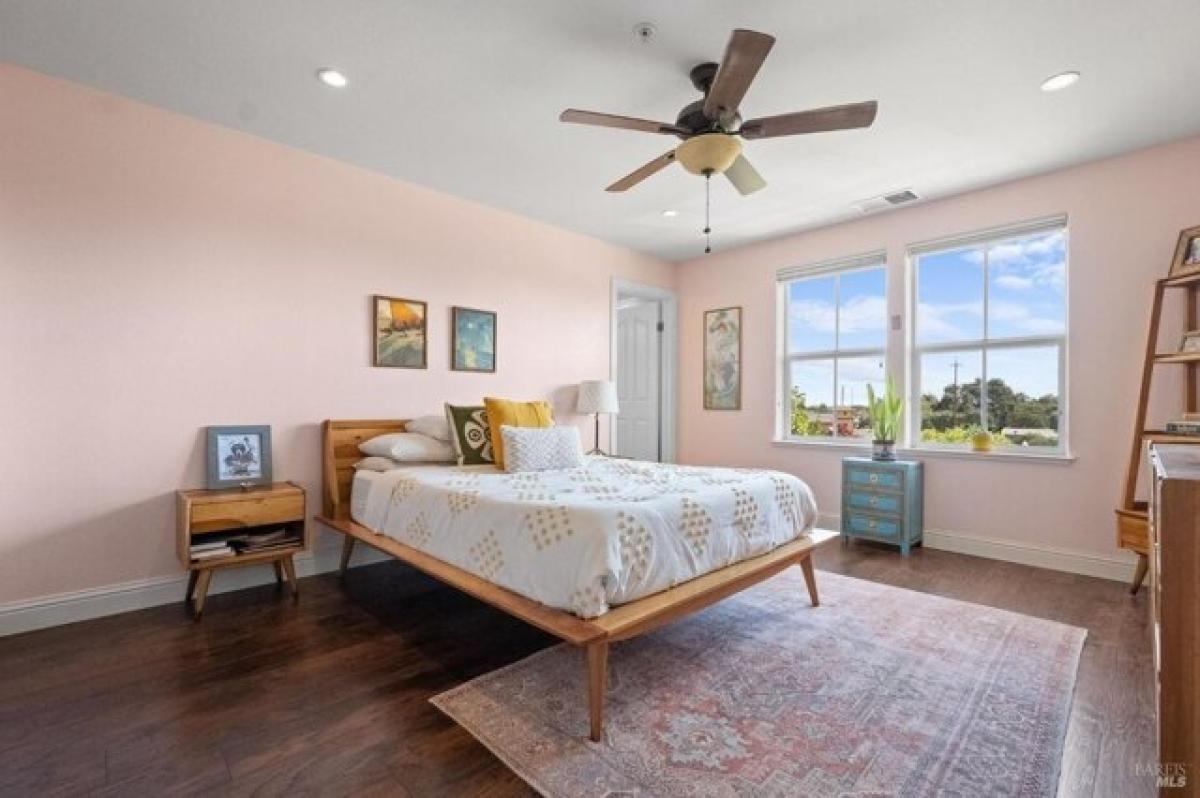 3 bedrooms House in Windsor, USA No. 427933