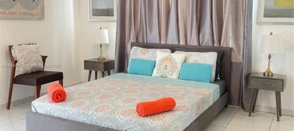 3 Schlafzimmer Villa in Miami, USA, Nr. 615899 7