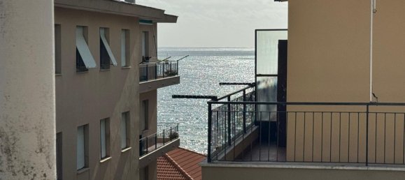 5 bedrooms Penthouse in Cogoleto, Italy No. 342215 8