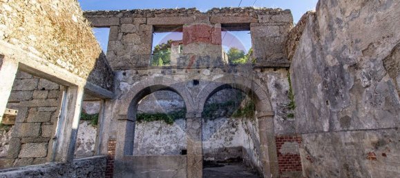 640m² Warehouse in Covilha, Portugal No. 68034 24