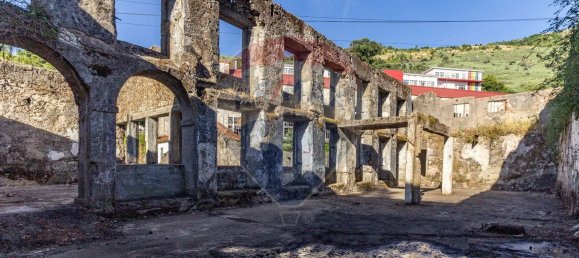 640m² Warehouse in Covilha, Portugal No. 68034 20