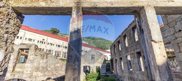 640m² Warehouse in Covilha, Portugal No. 68034 17