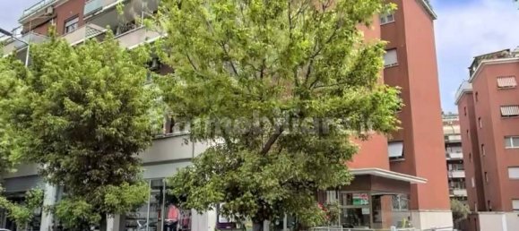 4 chambres Appartement à Rome, Italy No. 32403 5