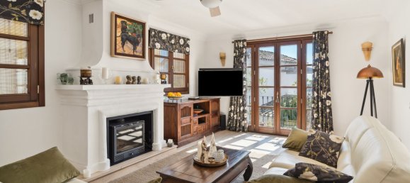 3 bedrooms Townhouse in La Quinta, Spain No. 133944 8