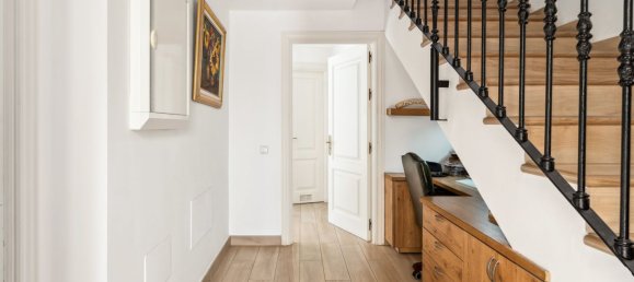 3 bedrooms Townhouse in La Quinta, Spain No. 133944 13