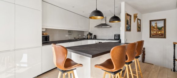 3 bedrooms Townhouse in La Quinta, Spain No. 133944 3