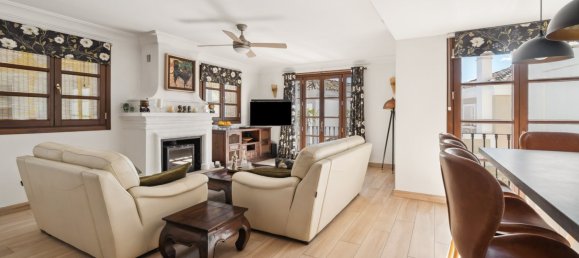 3 bedrooms Townhouse in La Quinta, Spain No. 133944 7