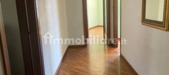 4 bedrooms Apartment in Pescara, Italy No. 64589 3