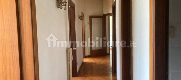 4 bedrooms Apartment in Pescara, Italy No. 64589 7