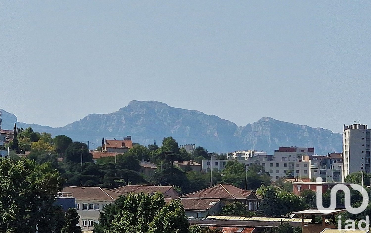 2 bedrooms Apartment in Marseille, France No. 344055