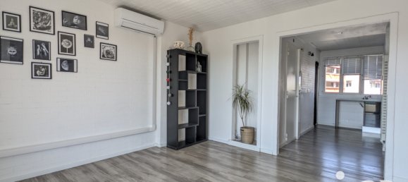 2 bedrooms Apartment in Marseille, France No. 344055 4